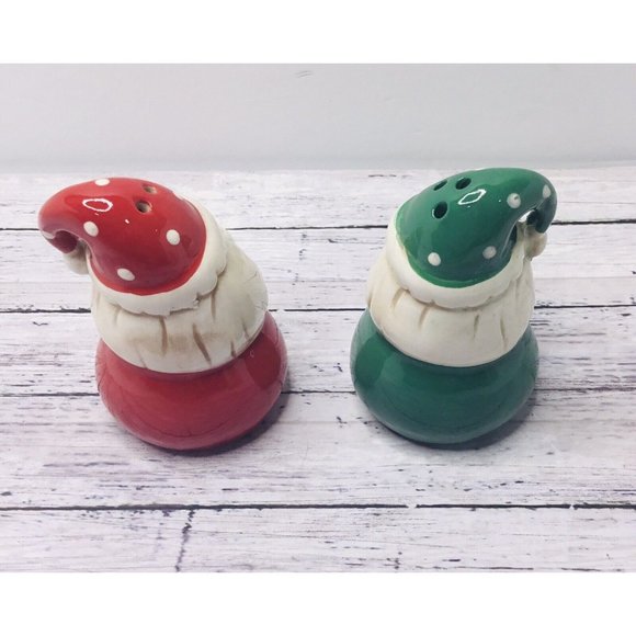 Salt & Pepper Shakers Johanna Parker Design Nostalgic Santa Claus Christmas - Picture 3 of 4